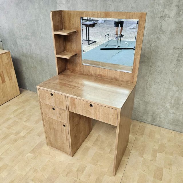 Bàn trang điểm hiện đại chân kết hợp tủ nhiều ngăn BTD68041