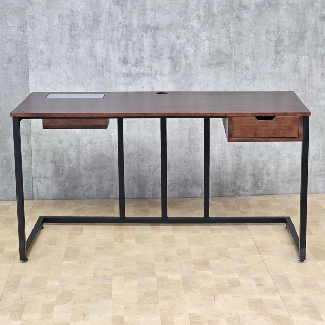 Bàn làm việc 140x60cm có ngăn kéo gỗ cao su chân sắt BD68186