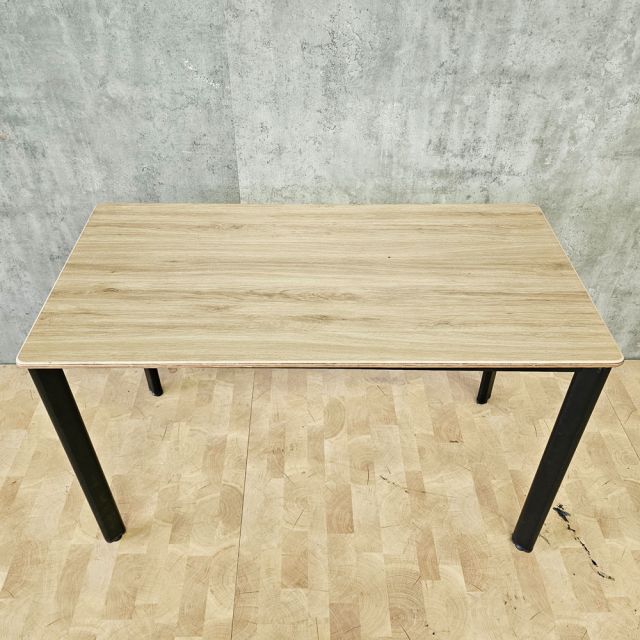 Bàn làm việc 120x60cm mặt bo cong gỗ plywood HBOV054