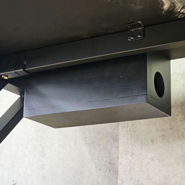 Bàn Gaming có hộp điện 180x80cm gỗ tràm GD68119