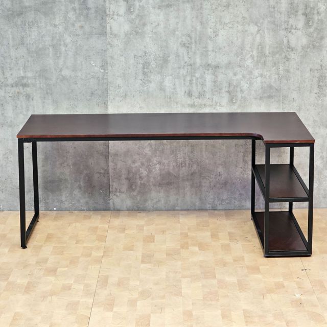 Bàn góc L liền kệ 180x80cm gỗ cao su CD68051