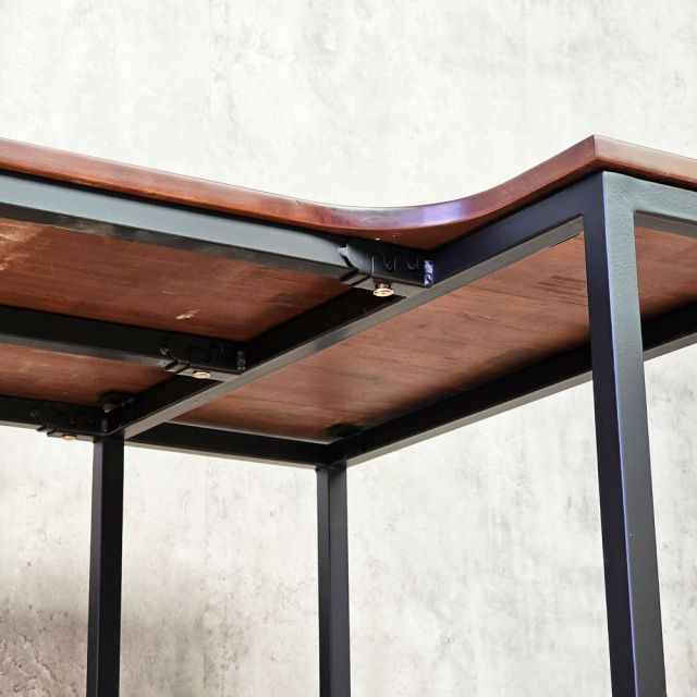 Bàn góc L liền kệ 180x80cm gỗ cao su CD68051