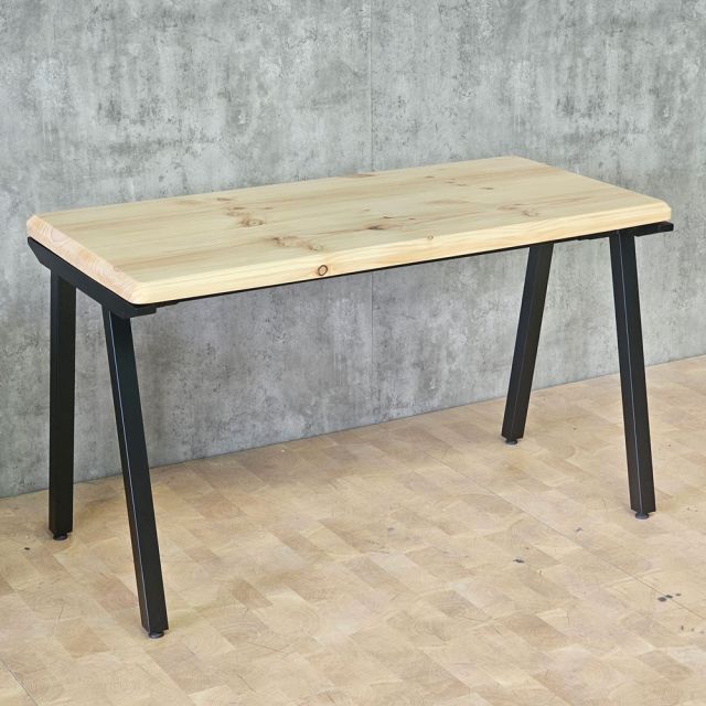 Bàn làm việc 120x60cm gỗ thông chân hệ PLY HBPL031