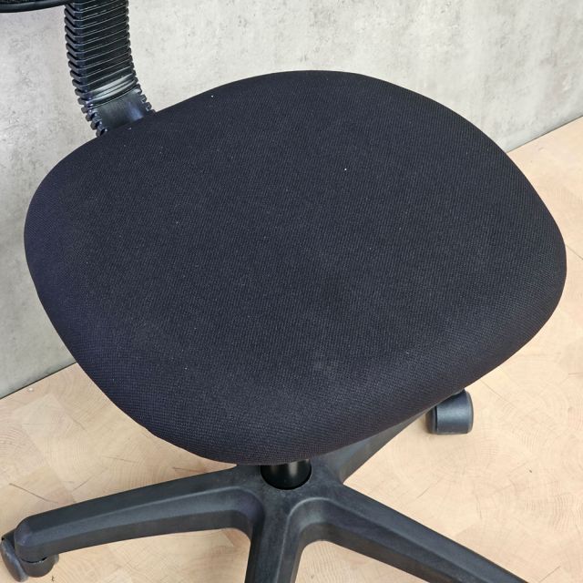 Ghế xoay lưng lưới không tay GVP210