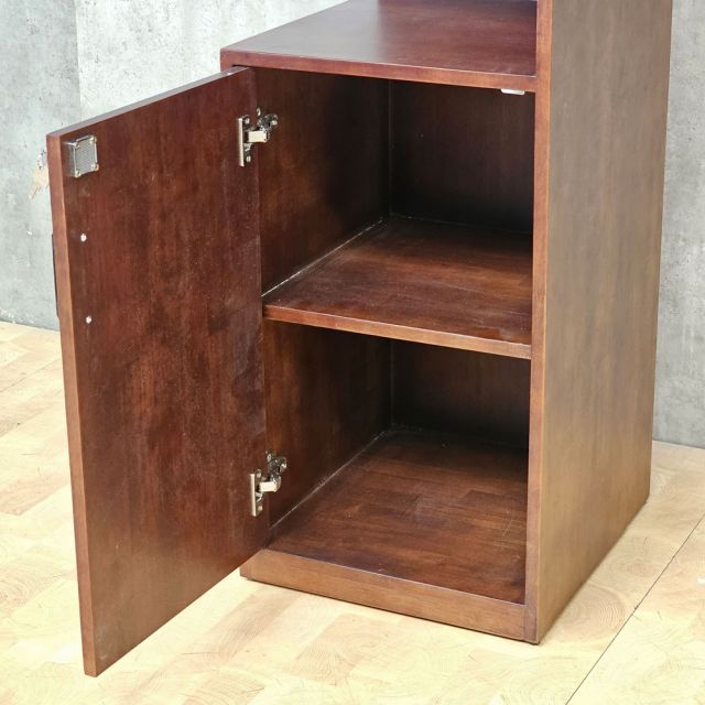 Kệ tủ góc tường 43x47x140cm gỗ cao su KGT68059