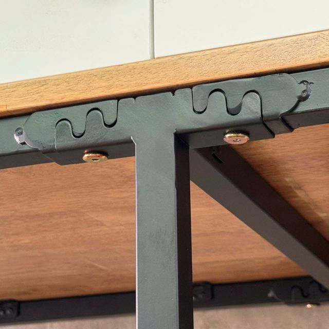 Kệ tủ treo quần áo 200x60x250cm gỗ cao su TQA68094