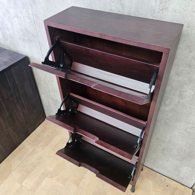 Tủ giày cửa lật 50x20x110cm gỗ cao su KG68124