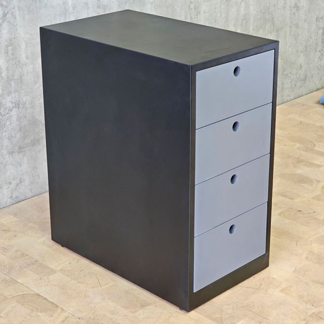 Tủ cá nhân 60x35x70cm gỗ cao su TCN68095