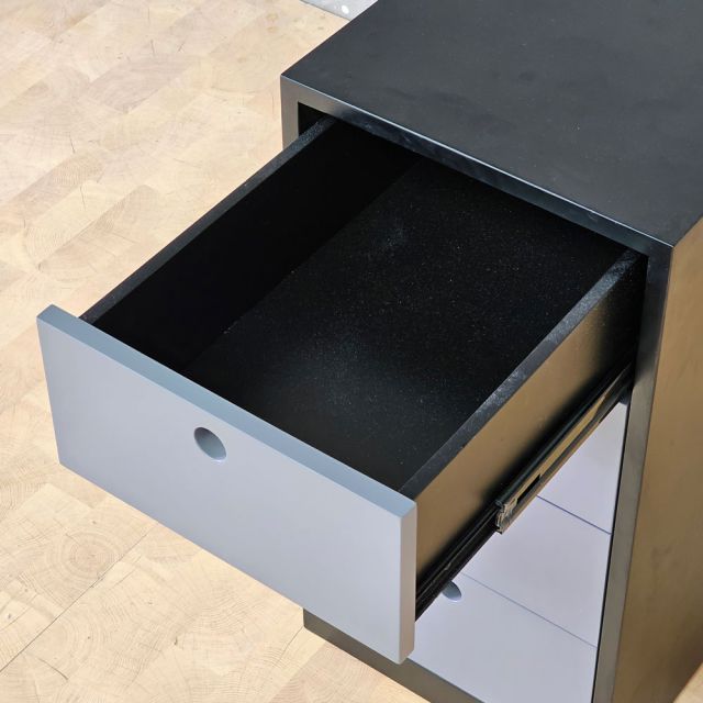 Tủ cá nhân 60x35x70cm gỗ cao su TCN68095