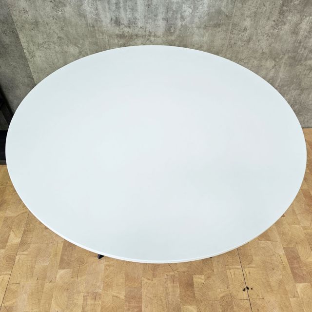 Bàn ăn tròn 120x120cm gỗ cao su BA68314