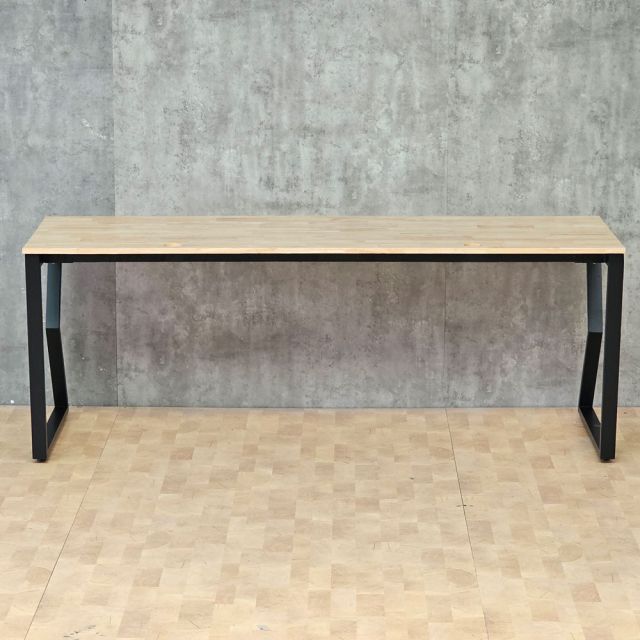 Bàn làm việc 200x60cm gỗ cao su chân sắt hệ Mconcept HBMC032