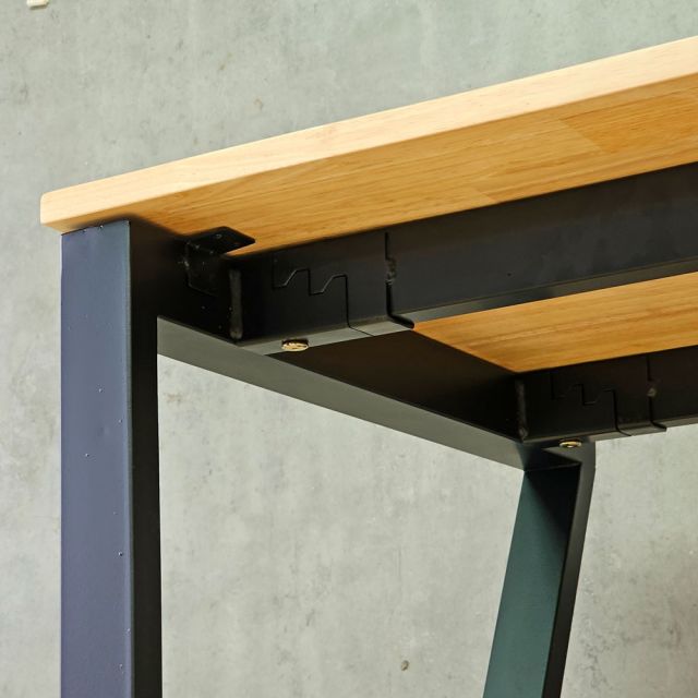 Bàn làm việc 200x60cm gỗ cao su chân sắt hệ Mconcept HBMC032