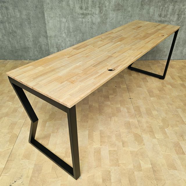 Bàn làm việc 200x60cm gỗ cao su chân sắt hệ Mconcept HBMC032
