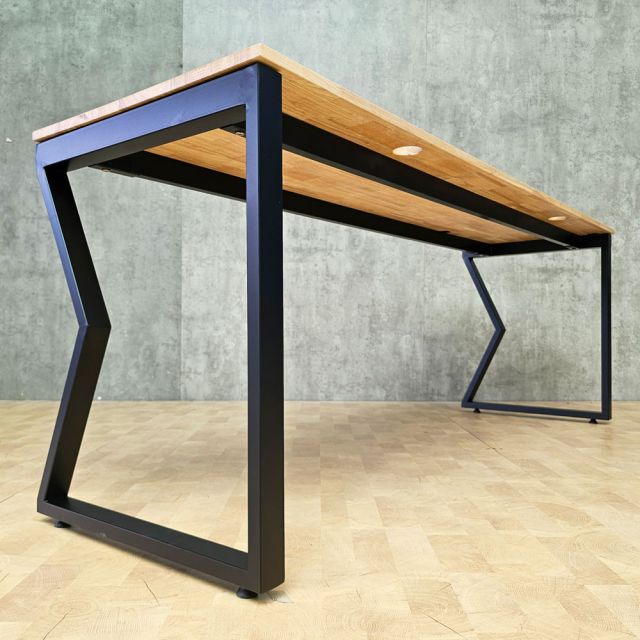 Bàn làm việc 200x60cm gỗ cao su chân sắt hệ Mconcept HBMC032
