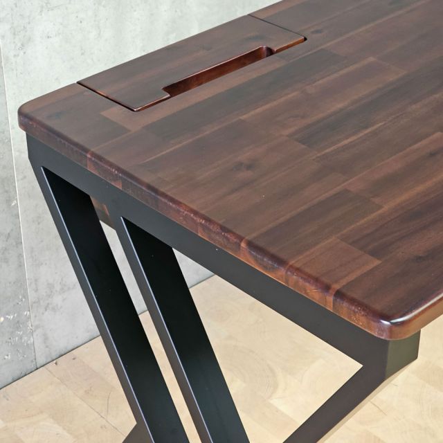 Bàn làm việc có hộp điện 120x60cm gỗ tràm ZD045