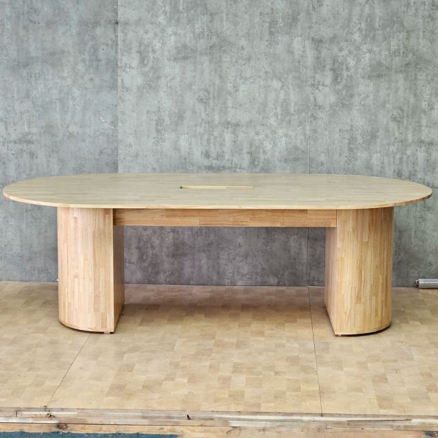 Bàn họp hình Oval 240x120cm gỗ cao su BH68011