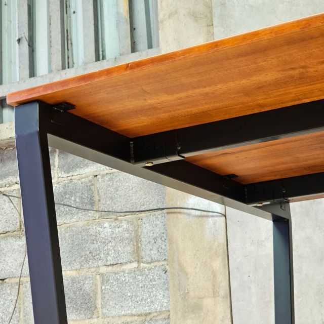 Bàn họp 240x120 Trapeze Concept HBTC012