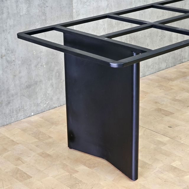 Chân bàn sắt gác tủ sơn tĩnh điện CHB68119