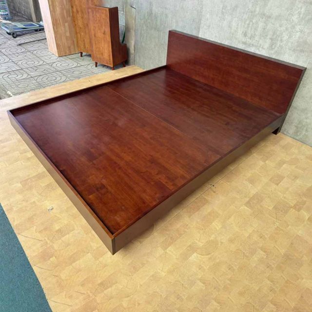 Giường bay VEGAL 160x200cm gỗ cao su chân sắt GN68071