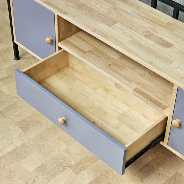 Kệ tivi hiện đại ALAN 140cm gỗ cao su khung sắt KTV68081