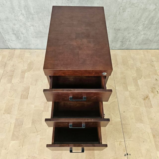 Tủ cá nhân di động 40x60x70cm gỗ cao su TCN68098