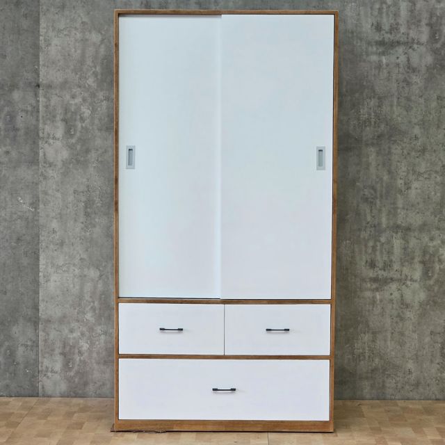 Tủ quần áo cửa lùa có hộc kéo gỗ cao su TQA68039
