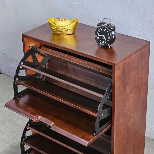 Tủ gỗ để giày 2 ngăn 60x30x82cm gỗ cao su KG68016