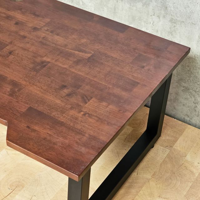 Bàn làm việc ngồi bệt 120x60cm gỗ cao su chân gấp SPD68001