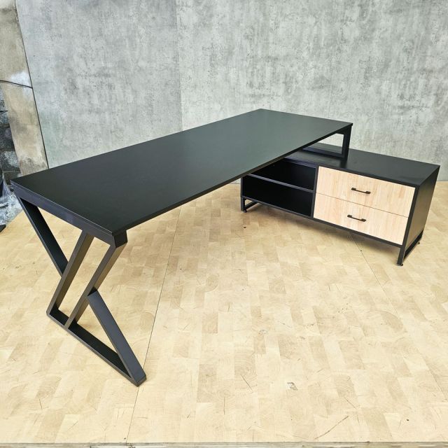 Bàn gác tủ 180x120cm gỗ cao su chân chữ X BD68193