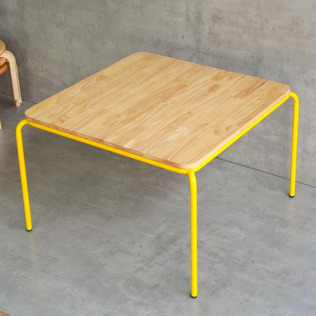 Bộ bàn ghế mầm non nhiều màu KGD051