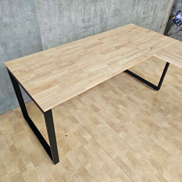 Bàn góc chữ L 170x180cm gỗ cao su hệ Rectang HBRT139