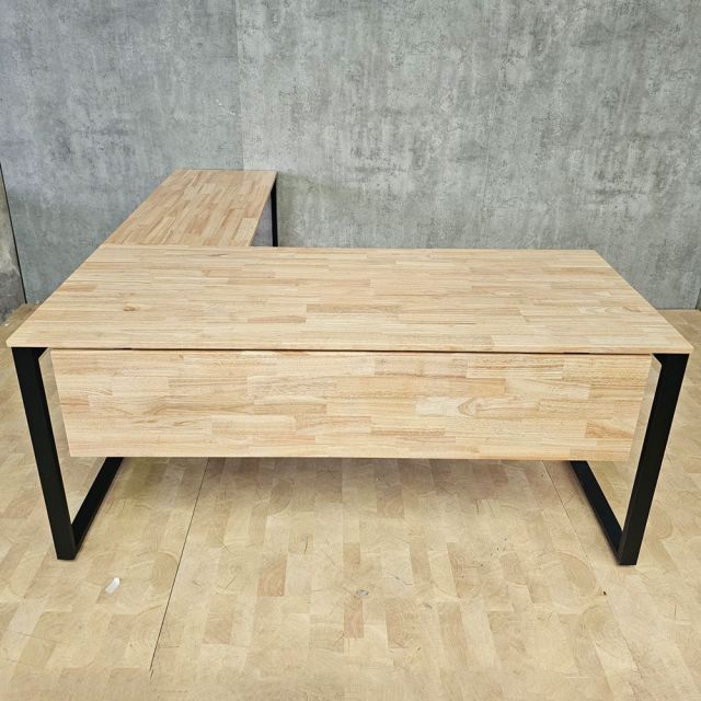 Bàn góc chữ L 170x180cm gỗ cao su hệ Rectang HBRT139