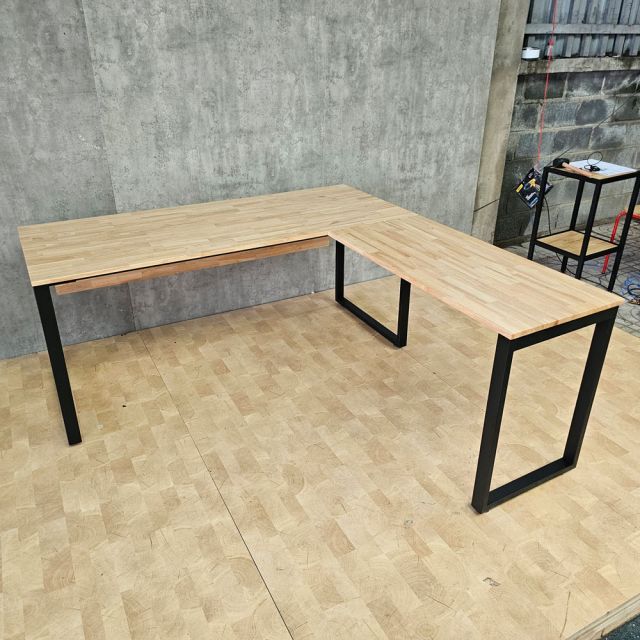 Bàn góc chữ L 170x180cm gỗ cao su hệ Rectang HBRT139