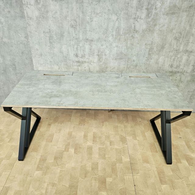 Bàn làm việc có hộp điện 160x70cm gỗ plywood ZD043