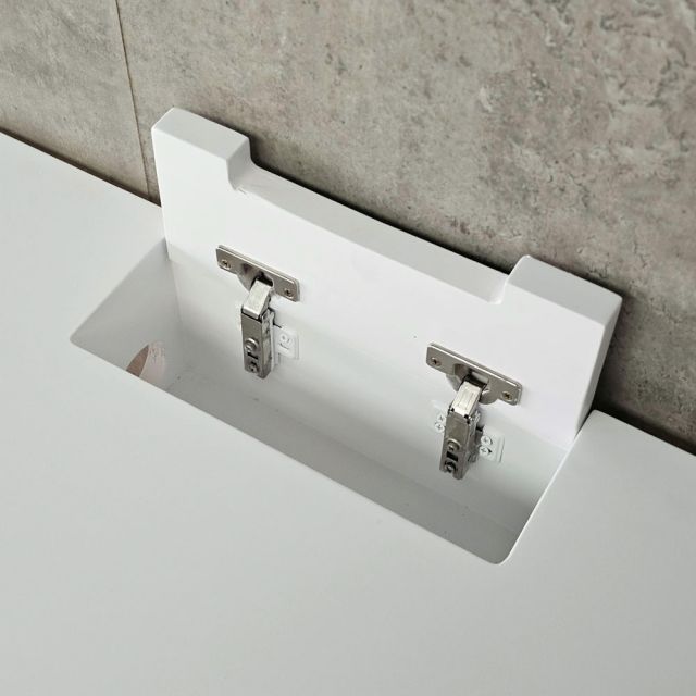 Bàn làm việc 140x70cm gỗ tràm hệ TIO HBTO053
