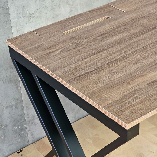 Bàn làm việc có hộp điện 160x70cm gỗ plywood ZD043