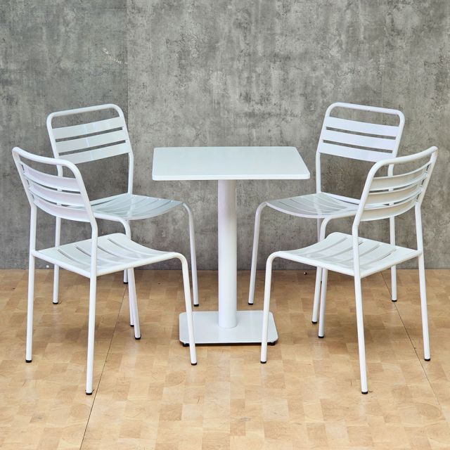 Combo bàn cafe vuông và 4 ghế sắt CBCF361