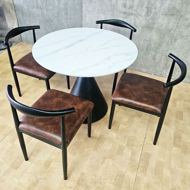 Combo bàn tròn 90cm mặt ceramic và 4 cái ghế Bull sắt CBCF359