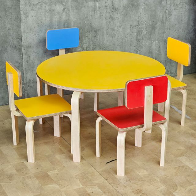 Bộ bàn ghế mầm non gỗ plywood nhiều màu KGD048