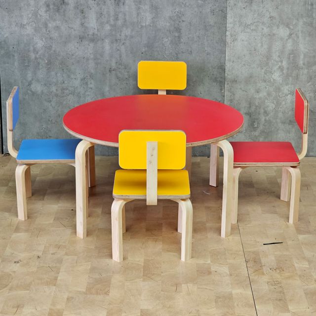 Bộ bàn ghế mầm non gỗ plywood nhiều màu KGD048