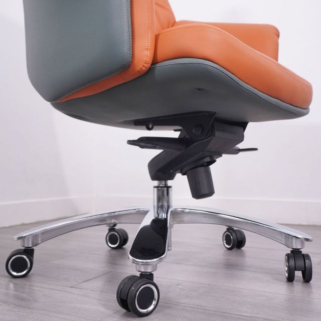 Ghế giám đốc bọc da bò nhập khẩu GAK997