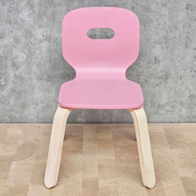 Ghế mầm non uốn cong gỗ plywood GTE011