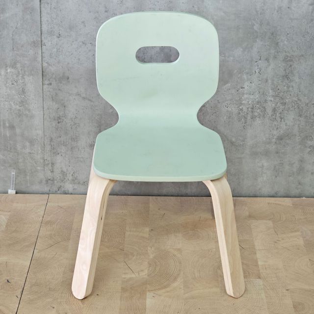 Ghế mầm non uốn cong gỗ plywood GTE011