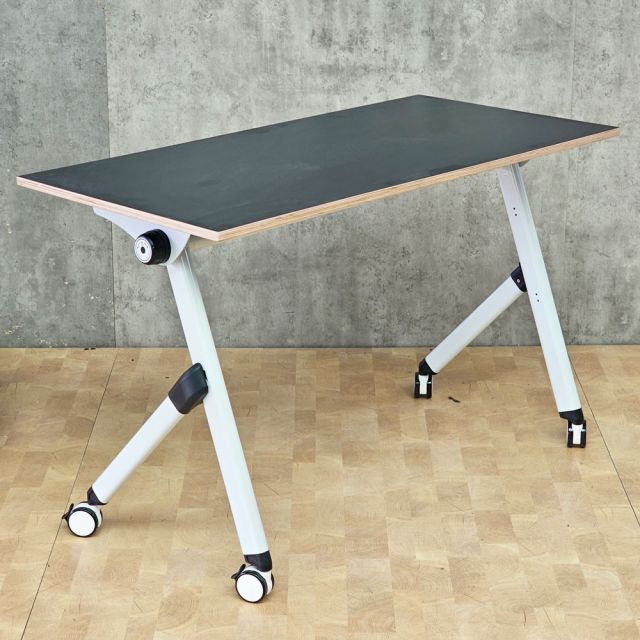 Bàn đào tạo gấp gọn 120x60cm gỗ cao su SPD68263