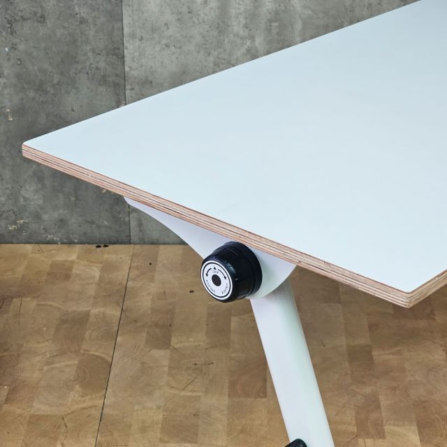 Bàn đào tạo gấp gọn 120x60cm gỗ cao su SPD68263