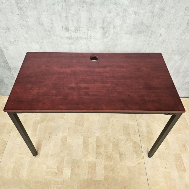 Bàn làm việc 100x50cm gỗ cao su hệ Minimal HBMN053