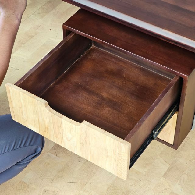 Bàn có tủ treo 160x70cm gỗ tự nhiên HBTA027