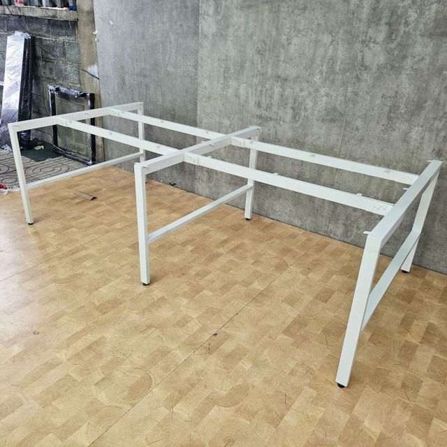 Chân sắt cho bàn cụm 4 chỗ 240x112cm sơn tĩnh điện HCRT047