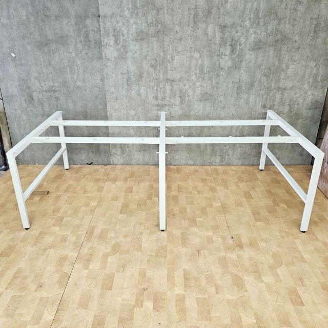 Chân sắt cho bàn cụm 4 chỗ 240x112cm sơn tĩnh điện HCRT047