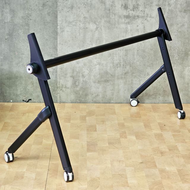 Chân bàn đào tạo di động 160cm sơn tĩnh điện ERT-003